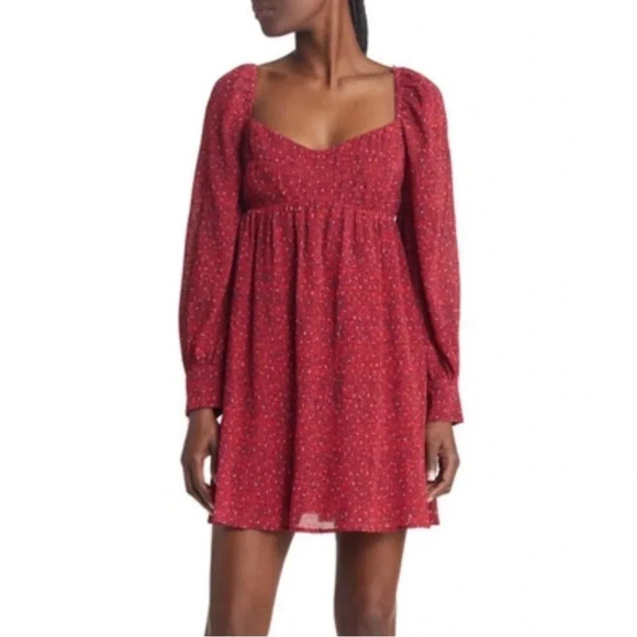 Charles Henry Dresses & Skirts - Charles Henry Babydoll Animal Print Long Sleeve Mini Dress Red Small Spring